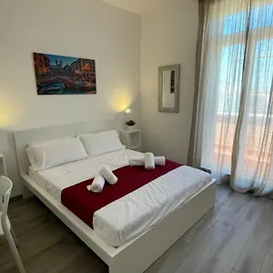  Appartamento Caracciolo33